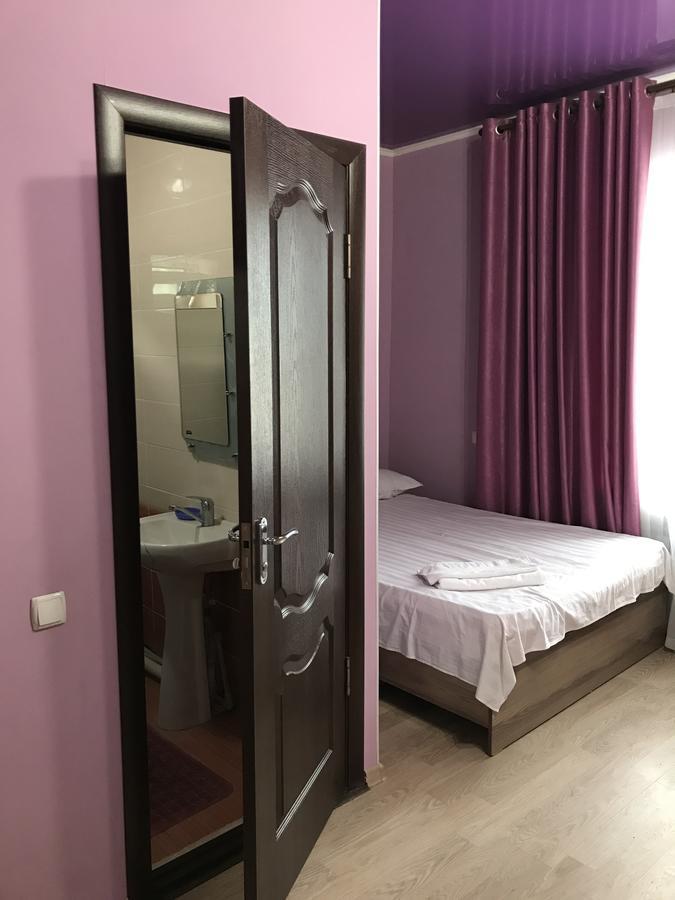 Hotel Prestizh ทาราซ ภายนอก รูปภาพ